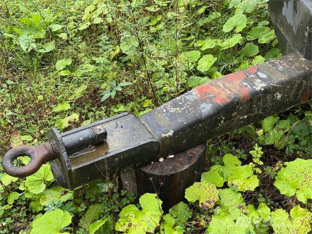  Traktorilavetti 其他拖車