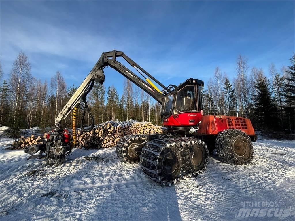 Valmet 901.3 收穫機