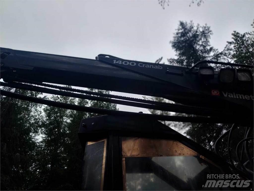 Valmet 911 收穫機