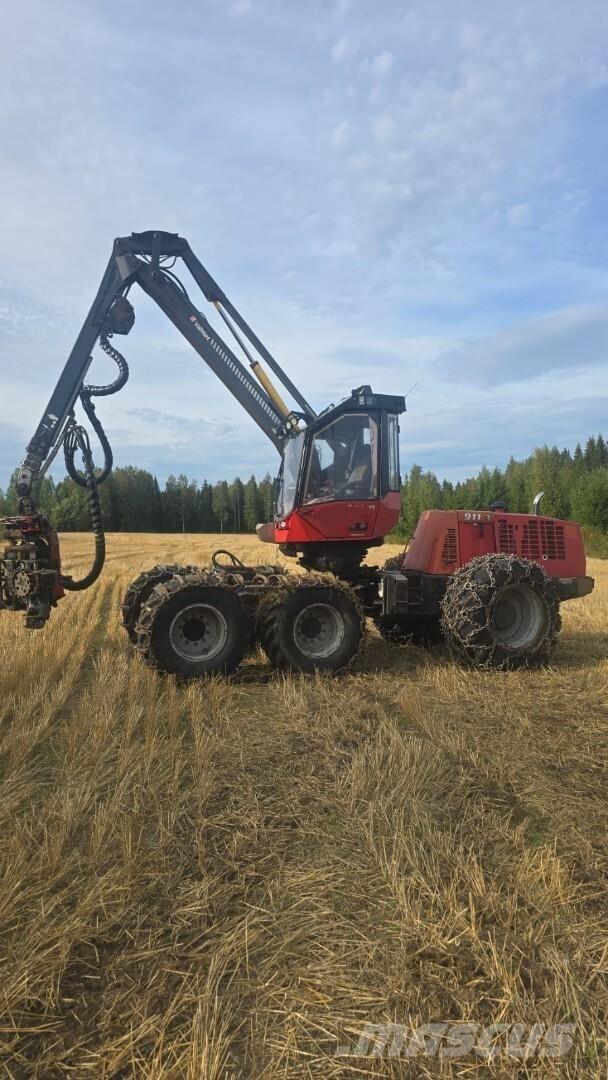 Valmet 911.3 收穫機