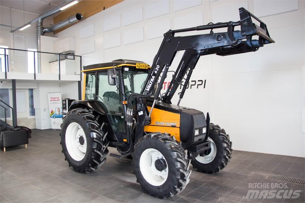 Valtra 800 曳引機