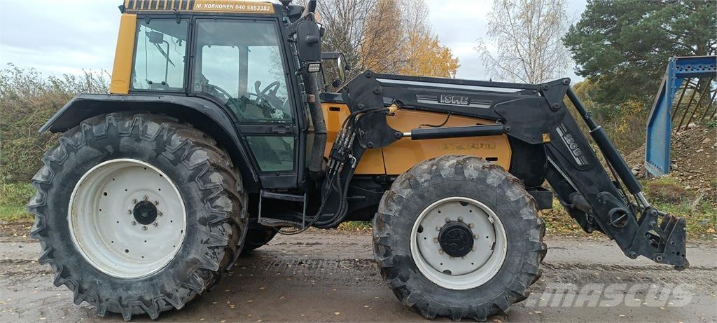 Valtra 8450 曳引機