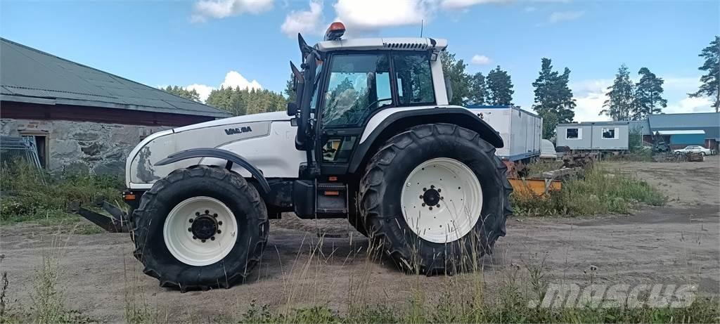 Valtra T 180 曳引機