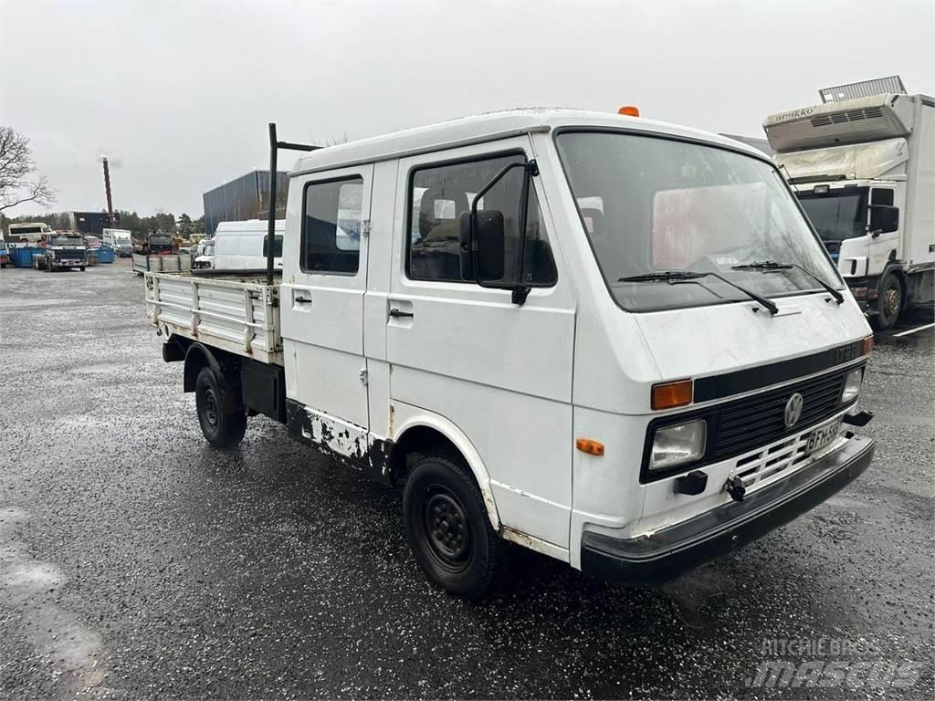 Volkswagen LT28 平板式/側卸式卡車
