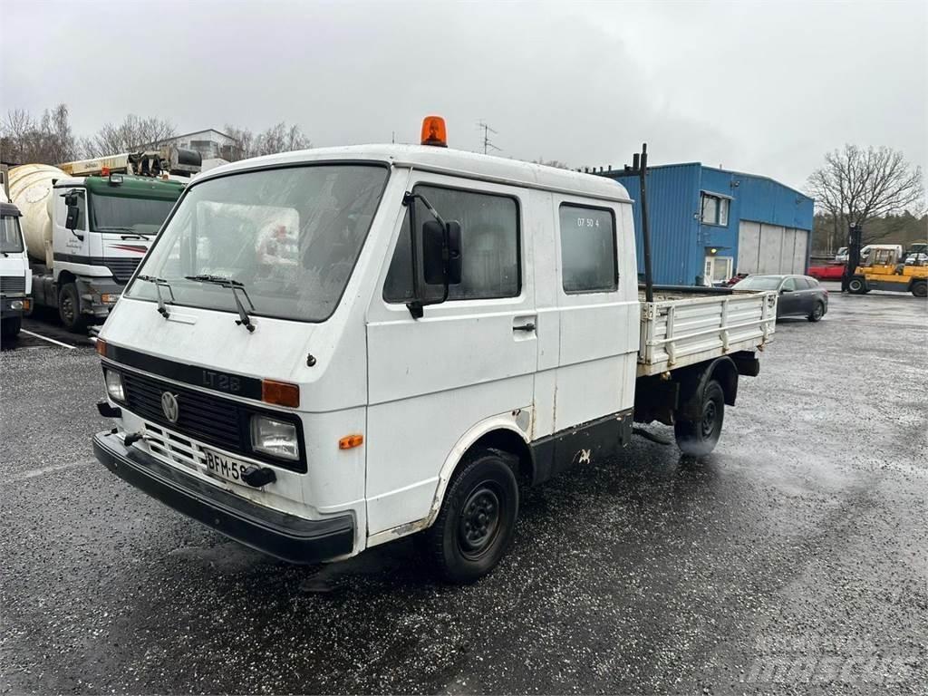 Volkswagen LT28 平板式/側卸式卡車