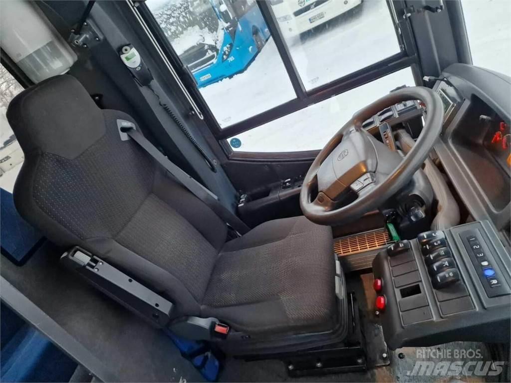Volvo 8700 B7R 公路客運汽車