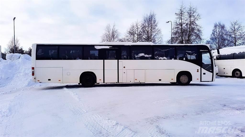 Volvo 9700 S B12M 公路客運汽車