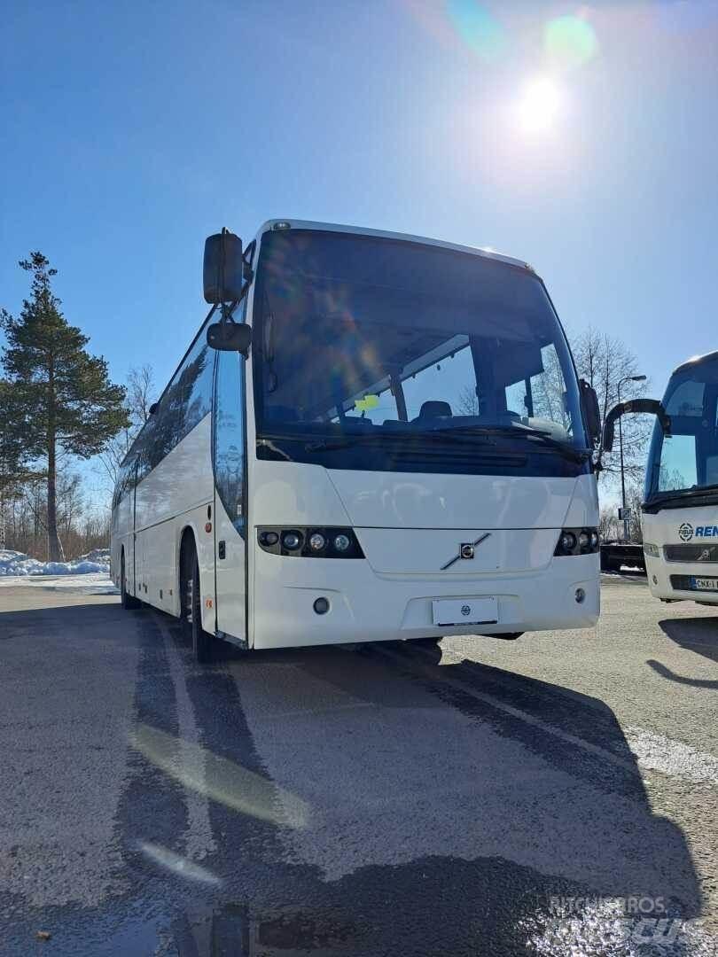 Volvo 9700 S B12M 公路客運汽車