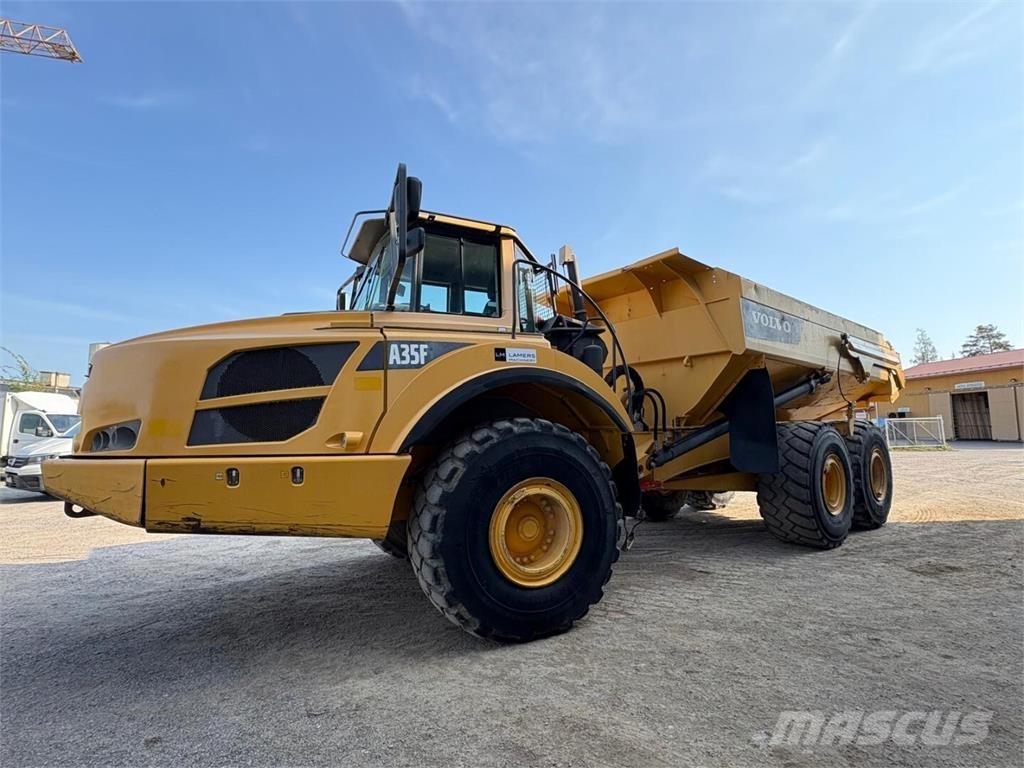 Volvo A 35 F 鉸接式起吊車