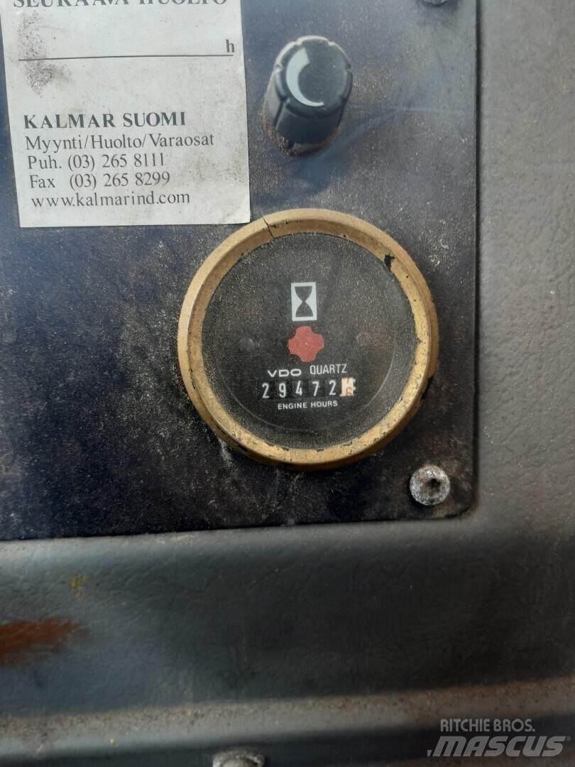 Volvo BM 120B 輪胎式裝載機