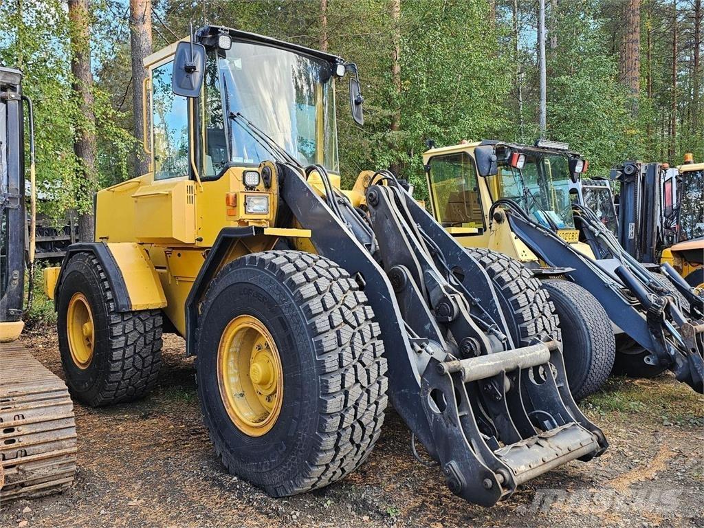 Volvo BM L70B 輪胎式裝載機