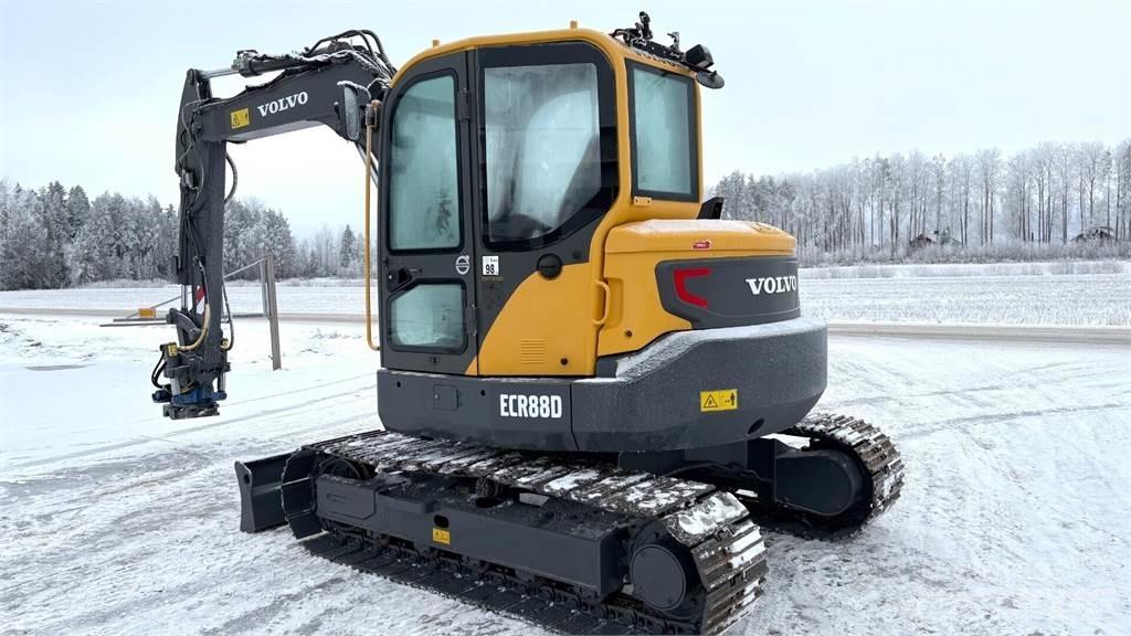 Volvo ECR88D 中型挖土機/掘鑿機/挖掘機 7t-12t