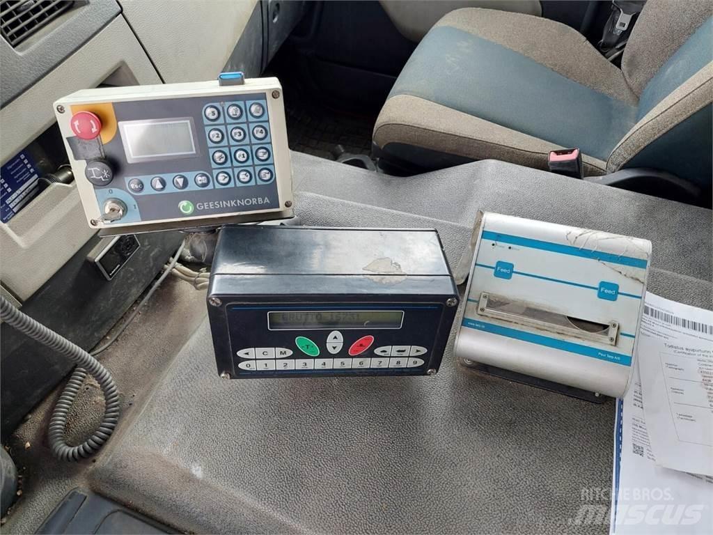 Volvo FE 320 4x2 其他貨車