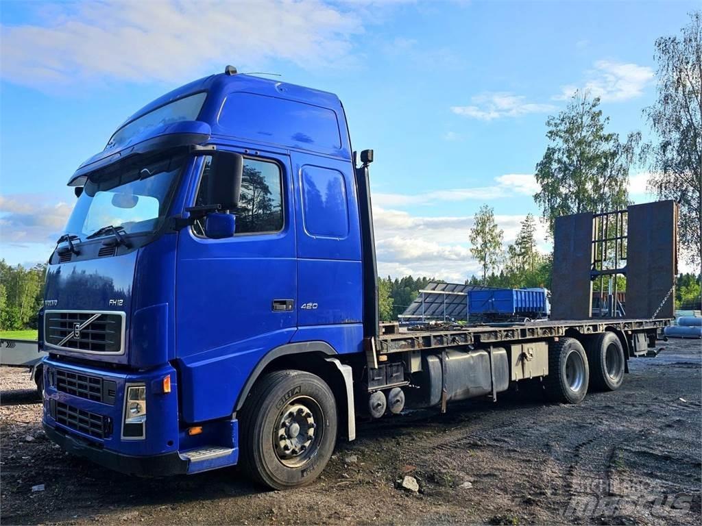 Volvo FH12 6x2 平板式/側卸式卡車