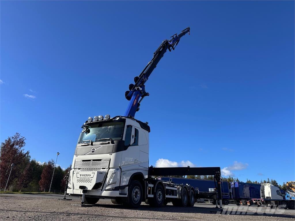 Volvo FH13 8x4 裝載起重機