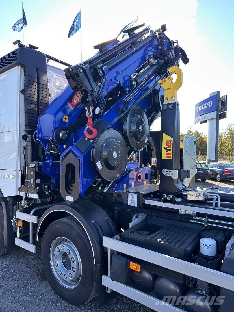 Volvo FH13 8x4 起重機卡車