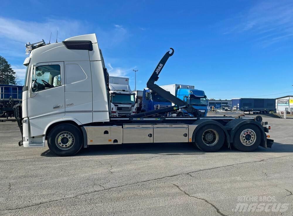 Volvo FH16 6x2 -13 吊鉤式起重車