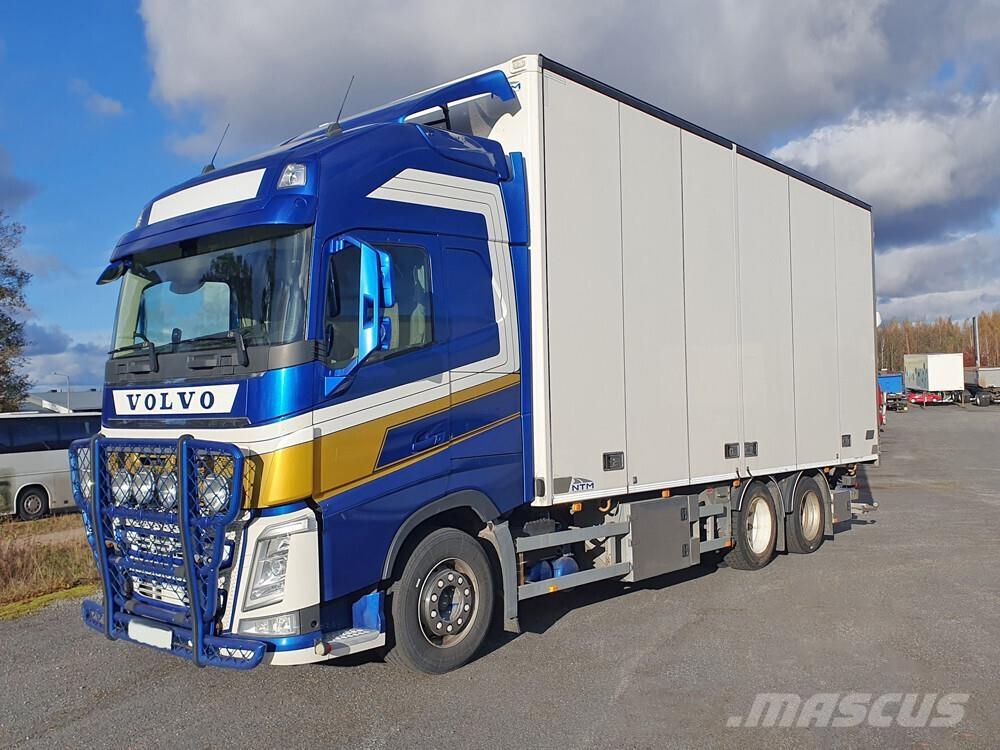 Volvo FH16 6x2 -17 貨箱式卡車