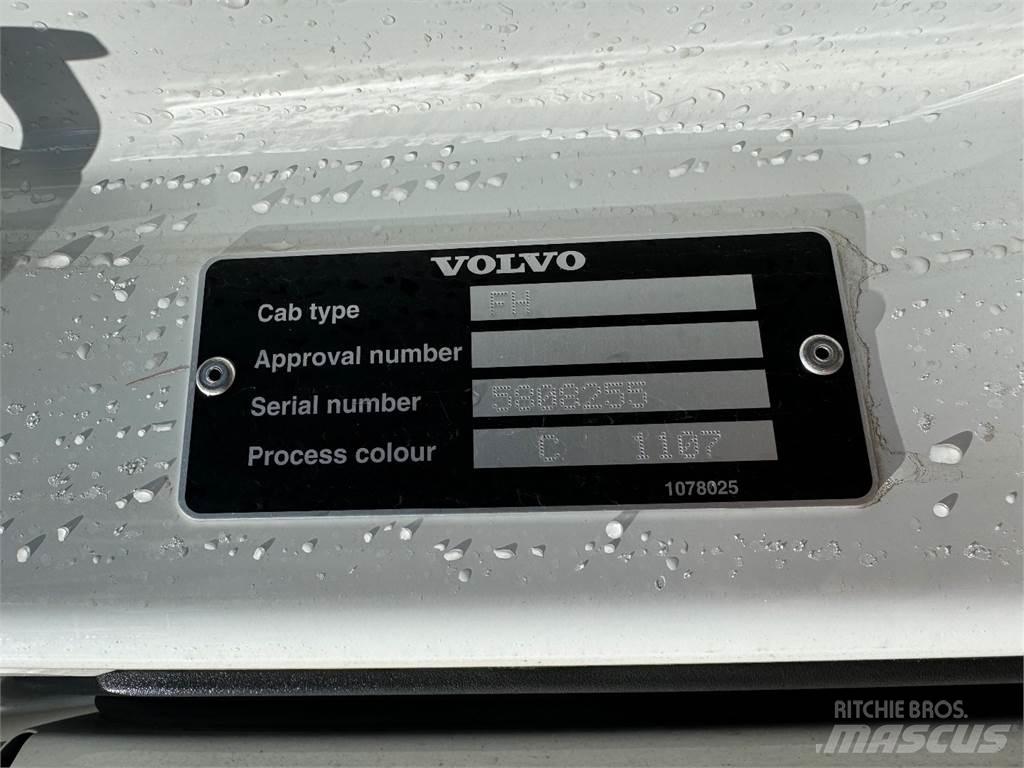 Volvo FH540 吊鉤式起重車