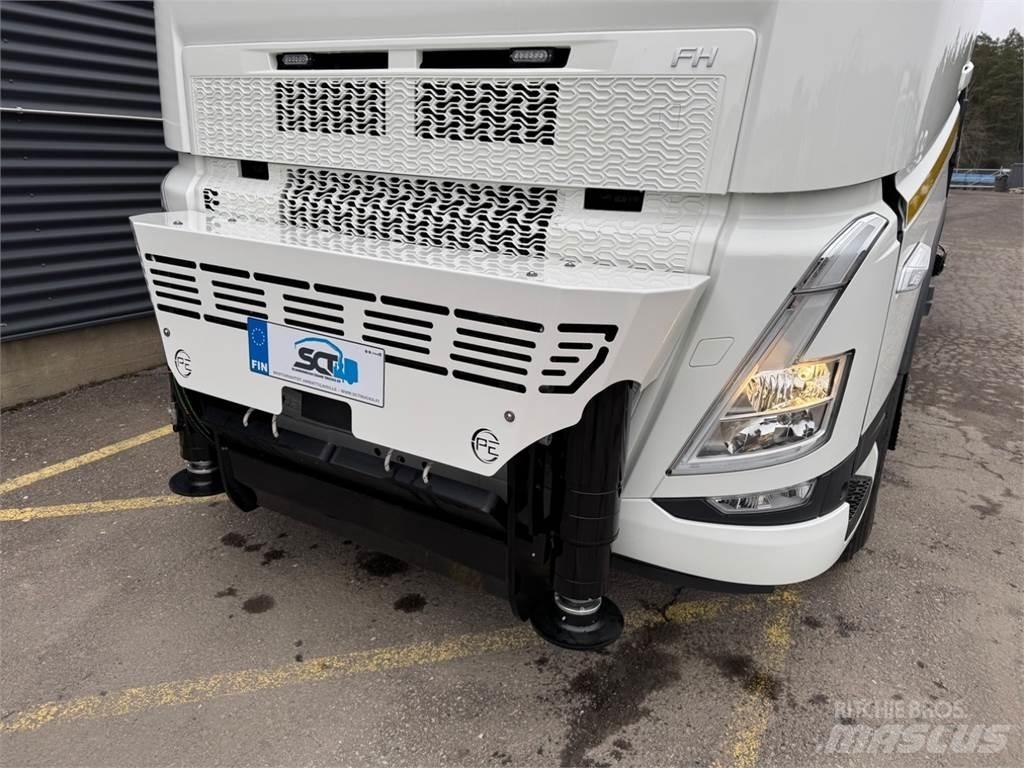 Volvo FH540 10X4 起重機卡車