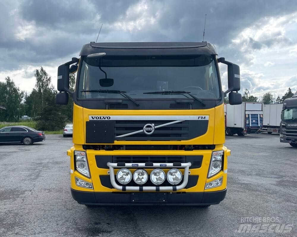 Volvo FM 8X4 -12 吊鉤式起重車
