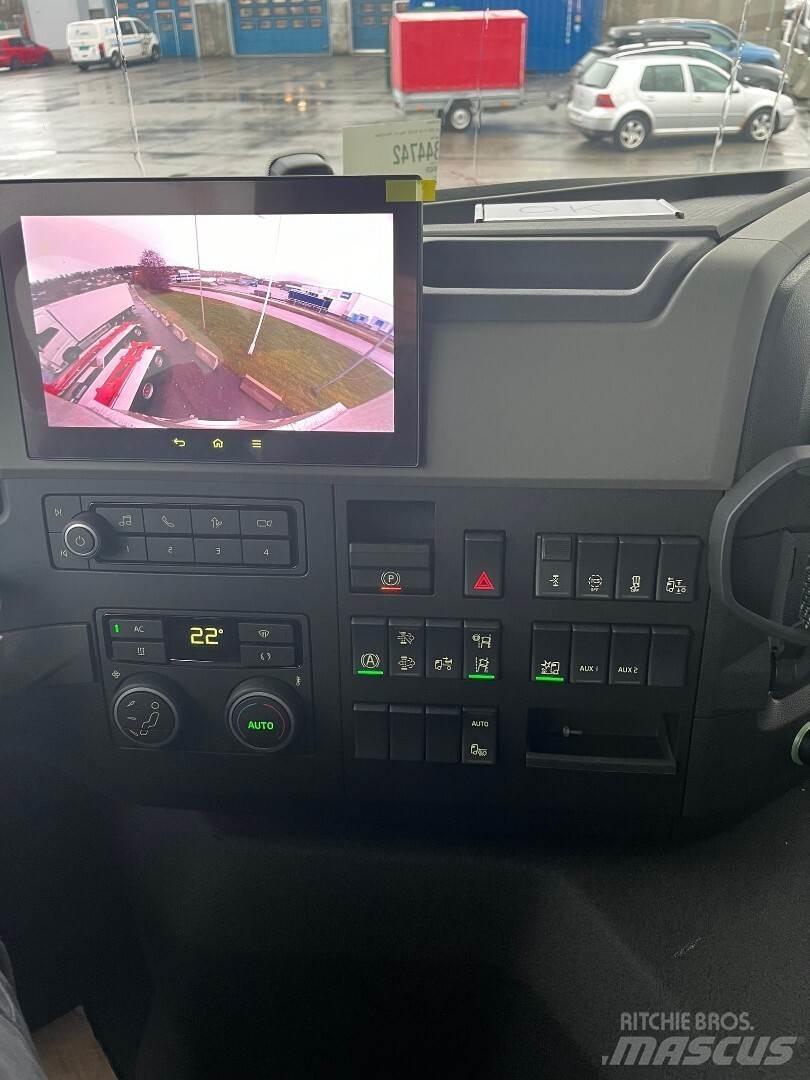 Volvo FM330 4x2 貨箱式卡車