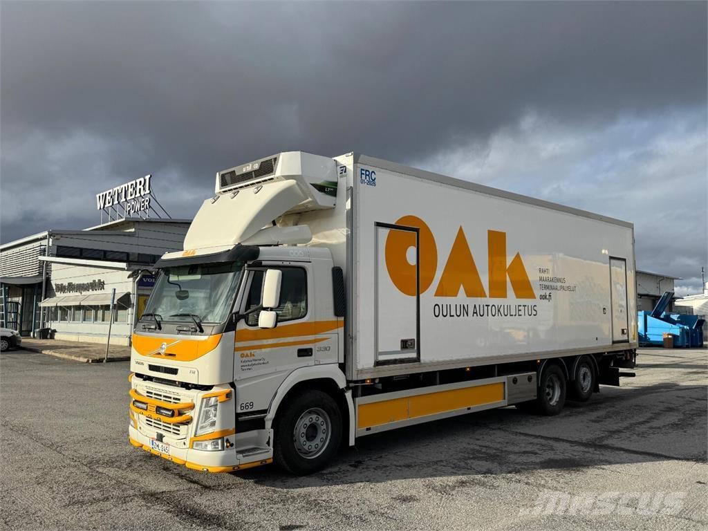 Volvo FM330 6x2 溫控卡車