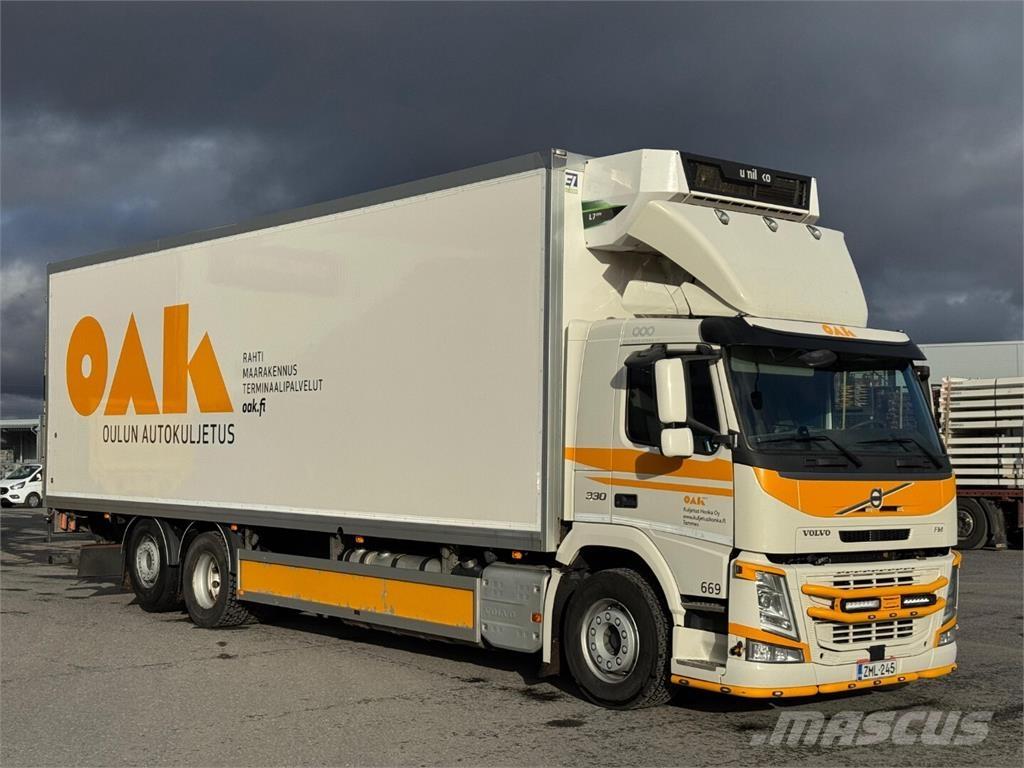 Volvo FM330 6x2 溫控卡車