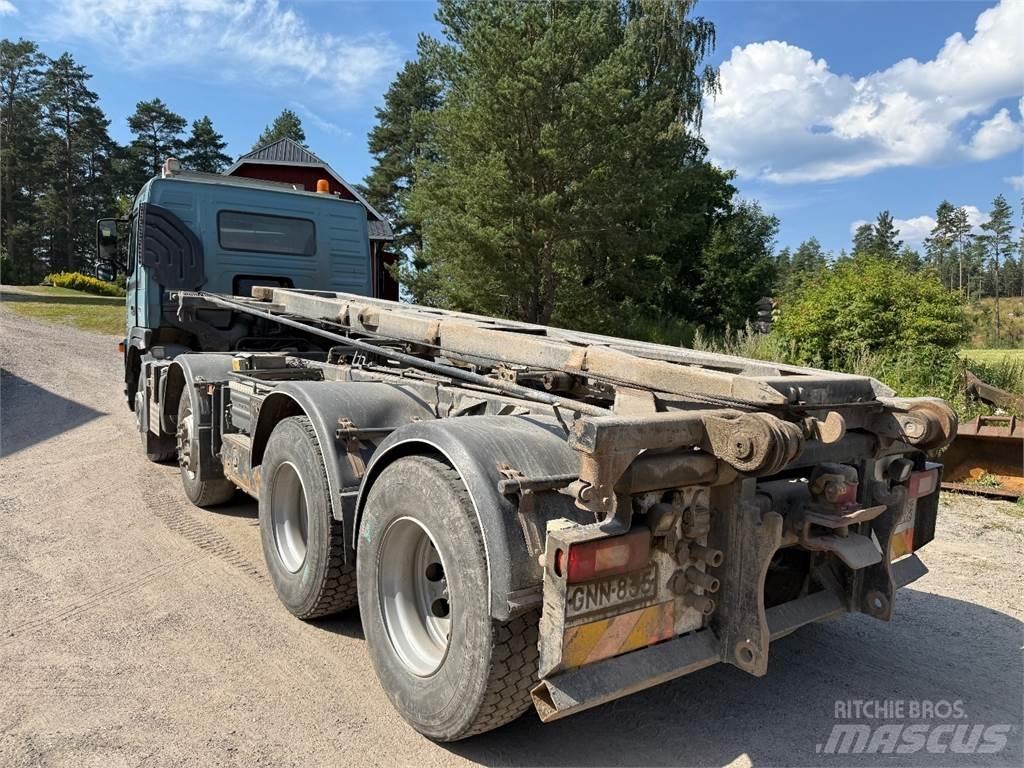 Volvo FM480 8x4 吊鉤式起重車