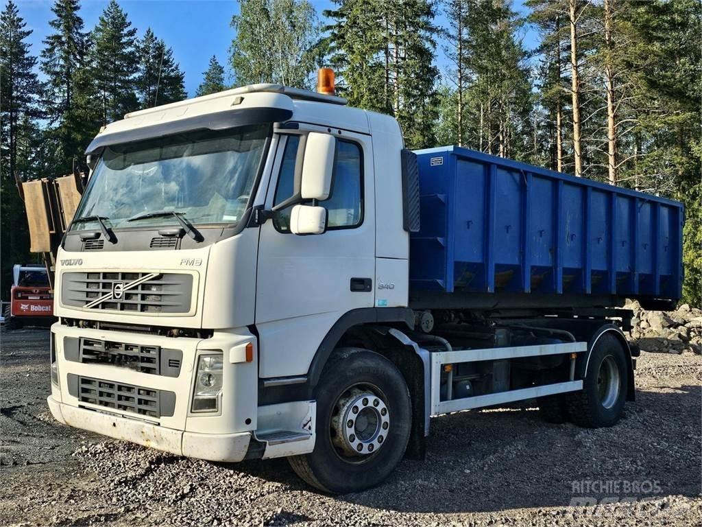 Volvo FM9 4x2 吊鉤式起重車