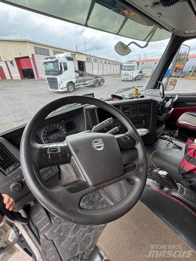 Volvo FMX 540 吊鉤式起重車