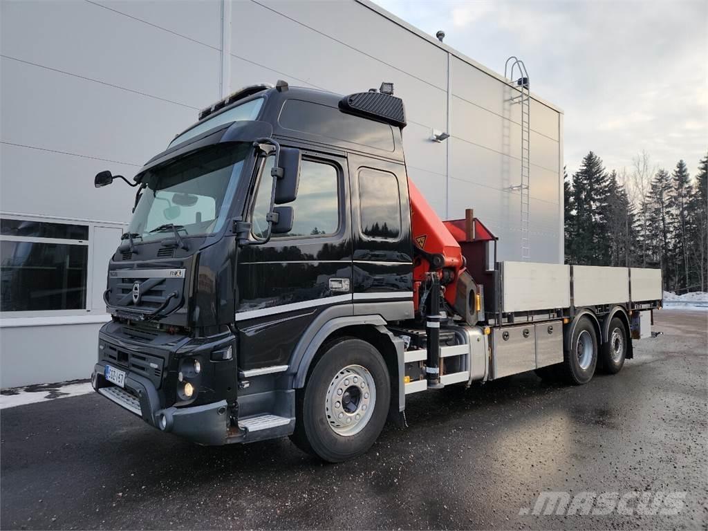 Volvo FMX 6x2 起重機卡車