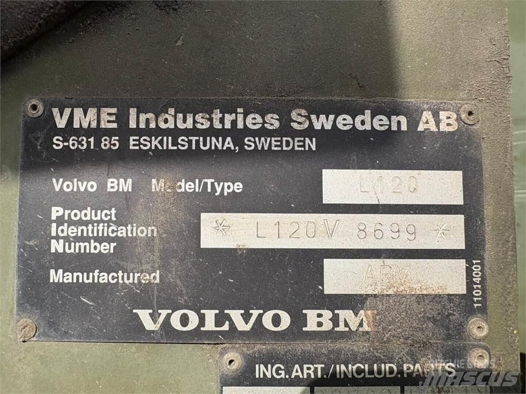 Volvo L 120 B 輪胎式裝載機