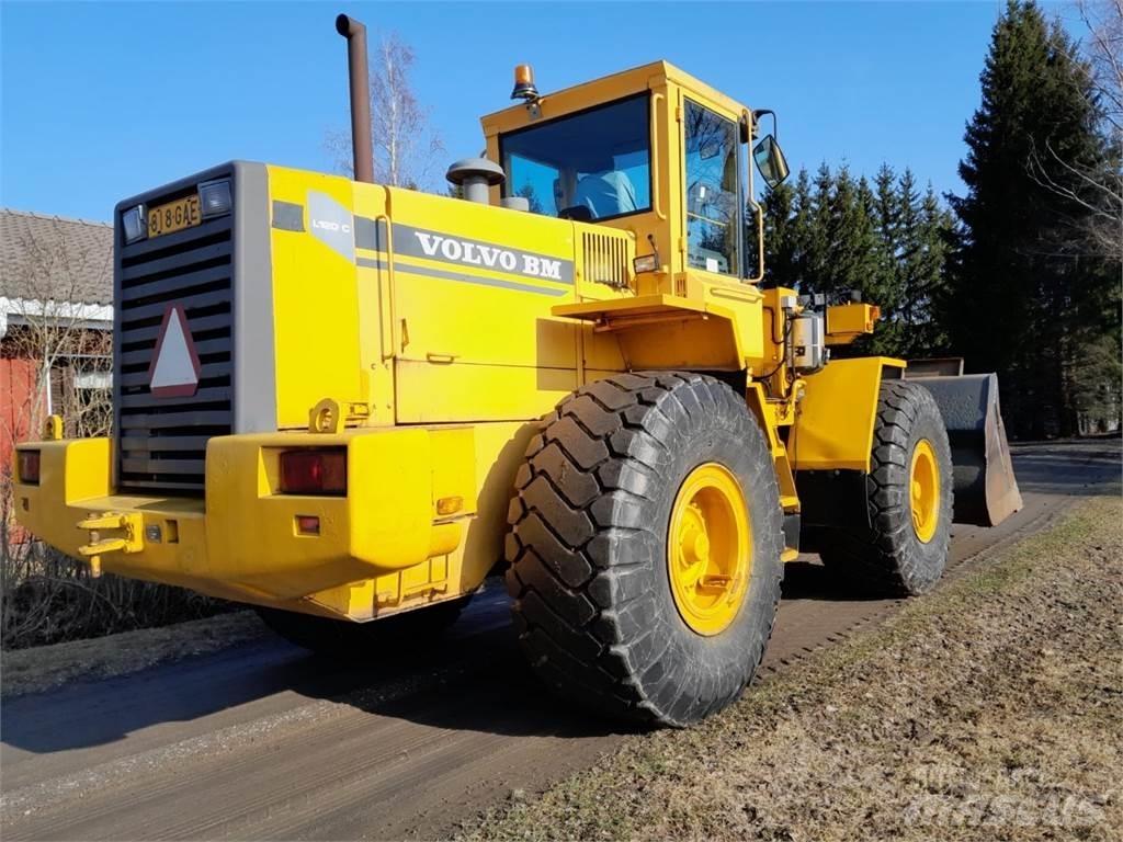 Volvo L120C 輪胎式裝載機