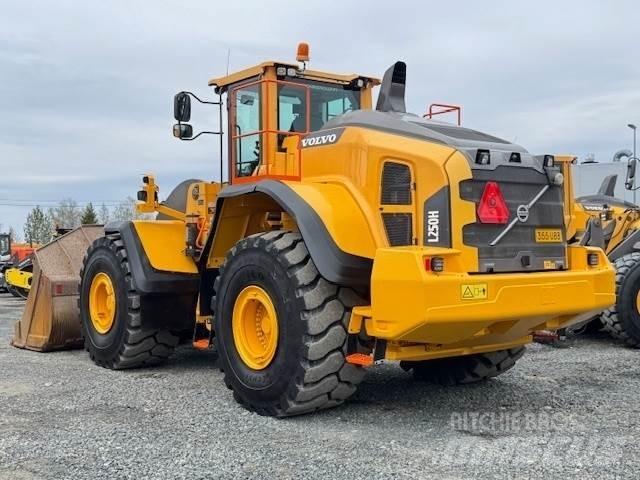 Volvo L250H 輪胎式裝載機