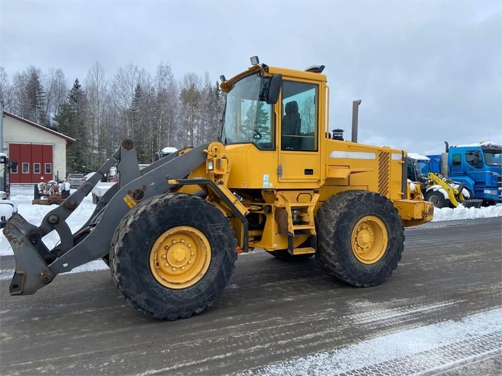Volvo L70D 輪胎式裝載機