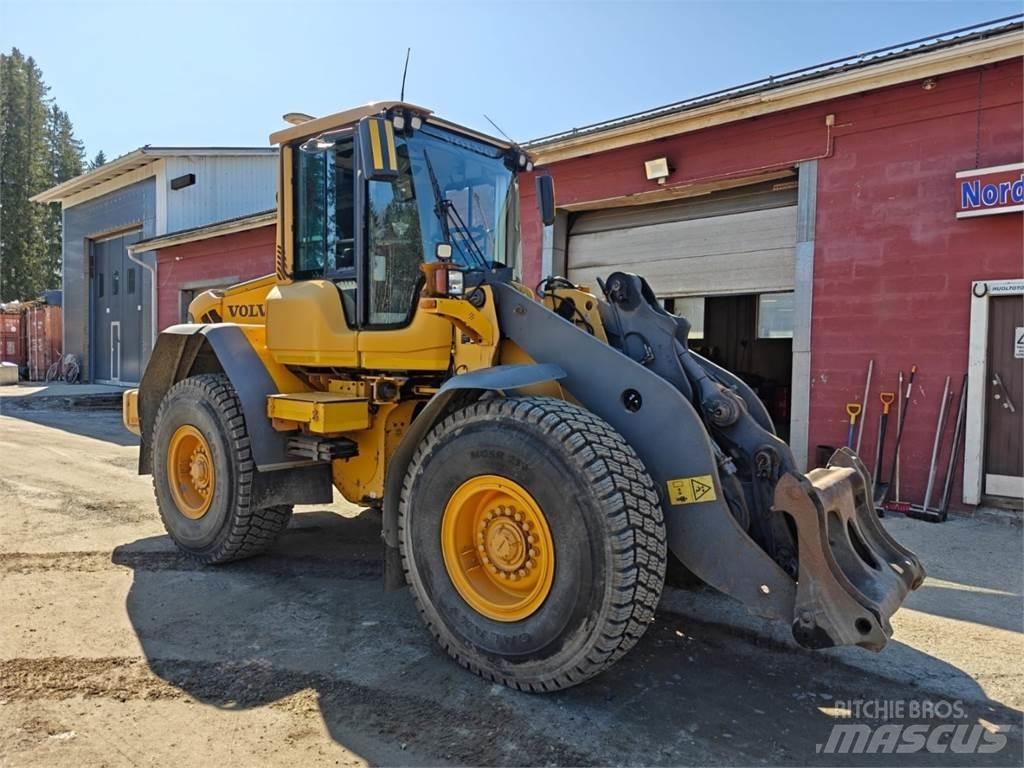 Volvo L70F 輪胎式裝載機