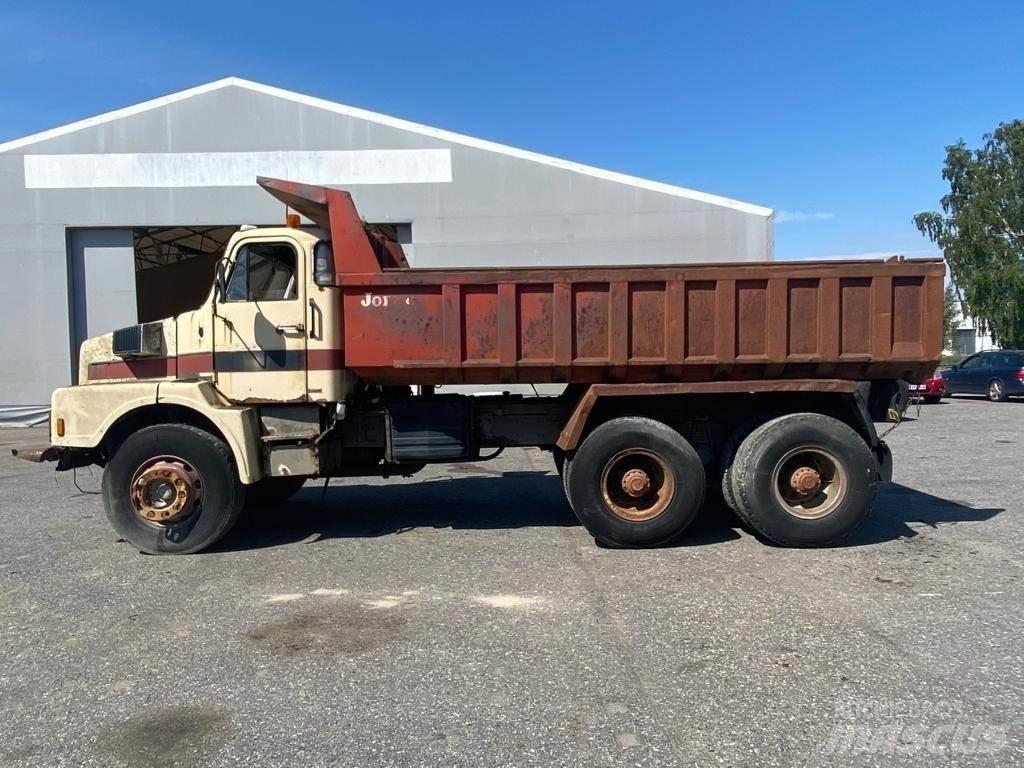 Volvo N12 6x4 傾卸式卡車