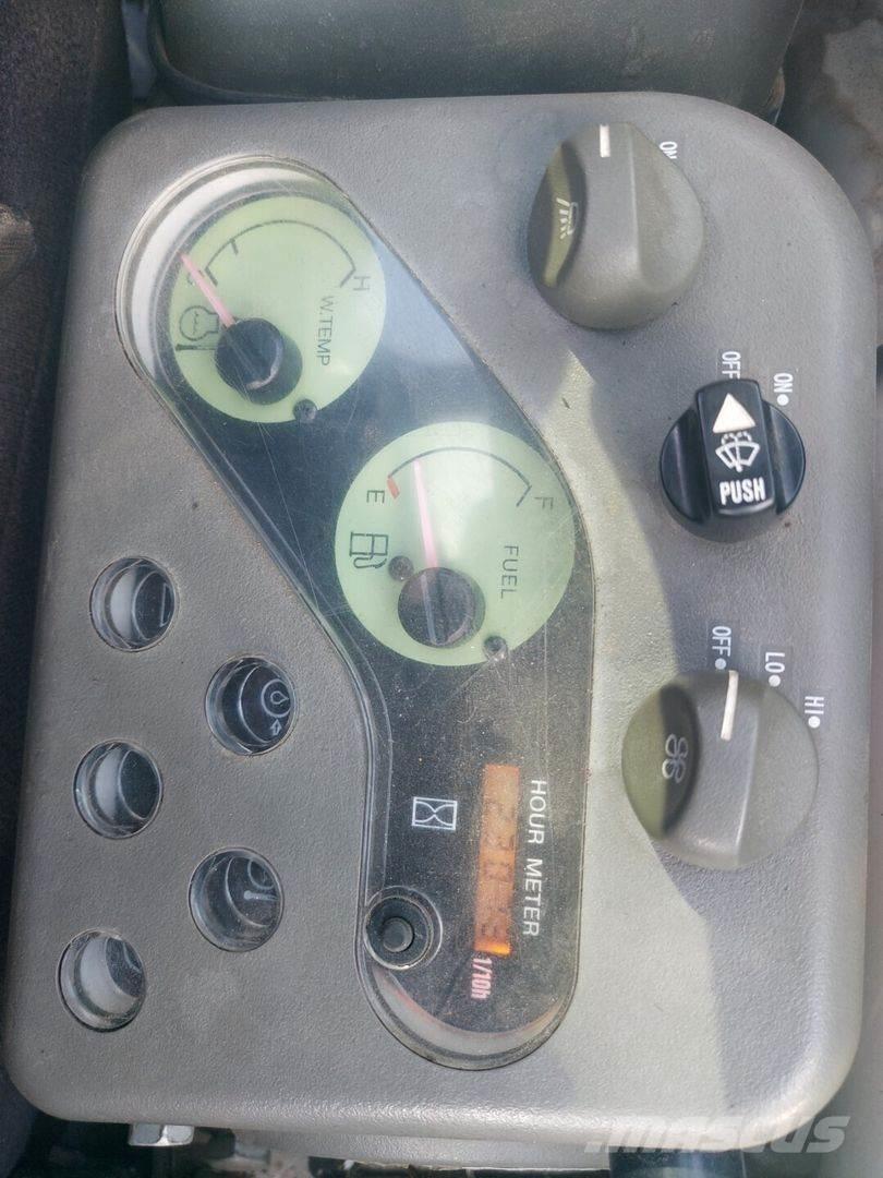 Yanmar Vio25 小型挖土機/掘鑿機<7t(小型挖掘機)
