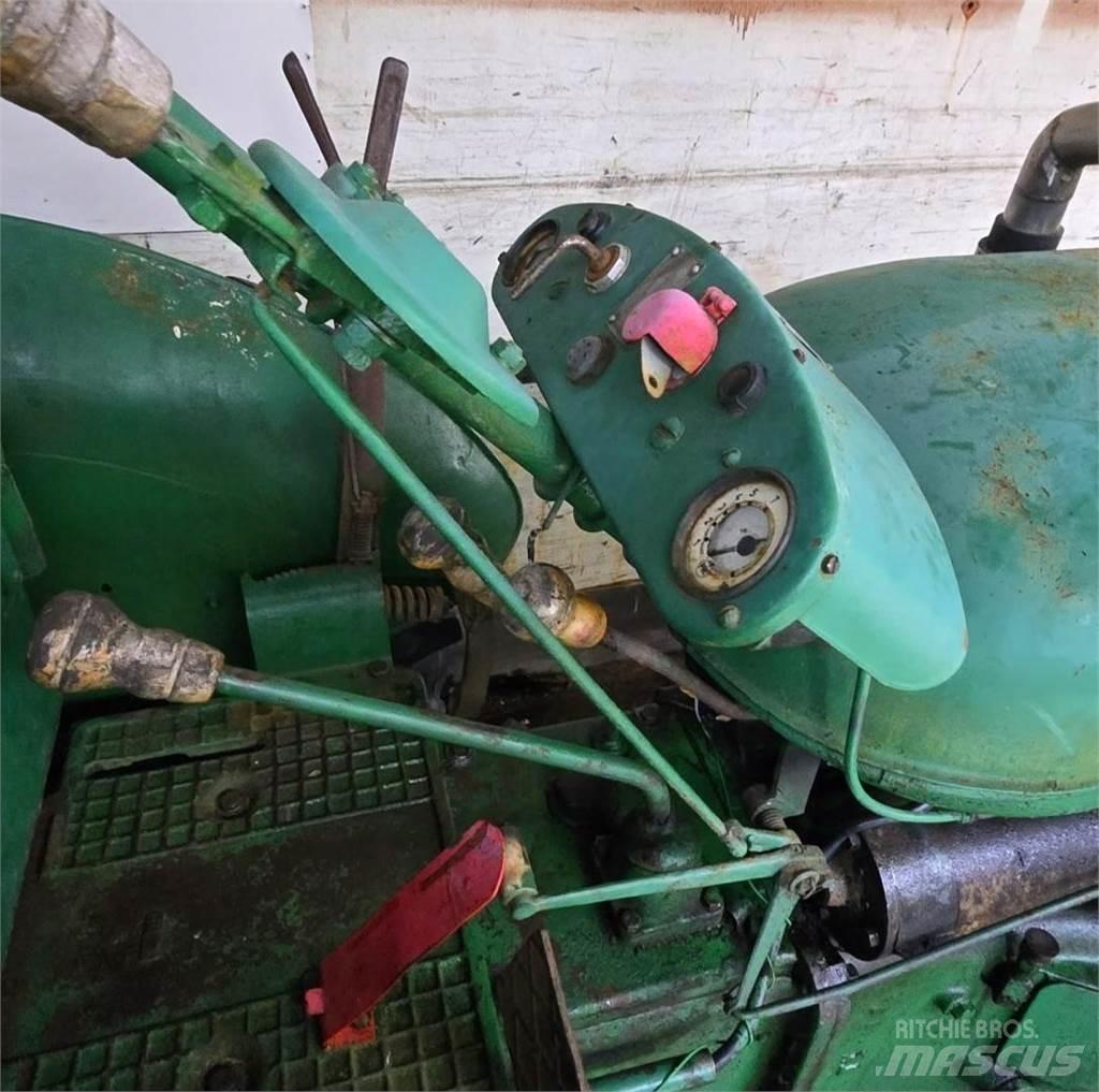 Zetor 25 A 曳引機