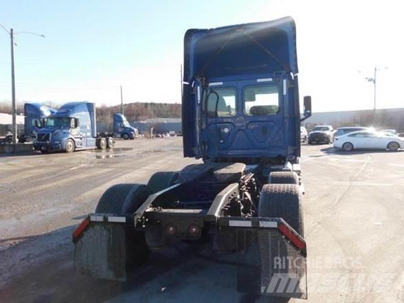 Freightliner CASCADIA 116 曳引機組件