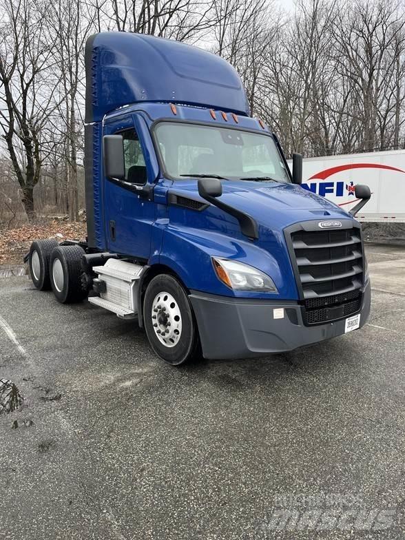 Freightliner CASCADIA 116 曳引機組件