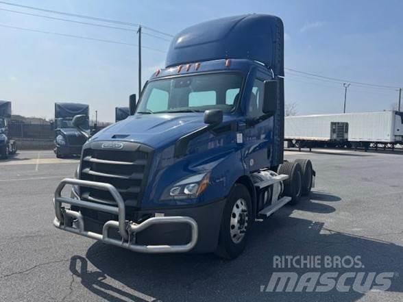 Freightliner CASCADIA 116 曳引機組件