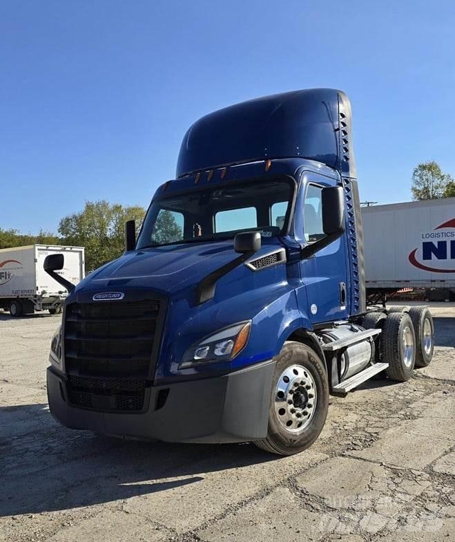 Freightliner CASCADIA 116 曳引機組件