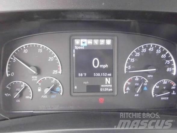 Freightliner CASCADIA 116 曳引機組件