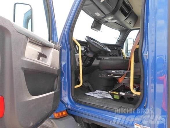 Freightliner CASCADIA 116 曳引機組件