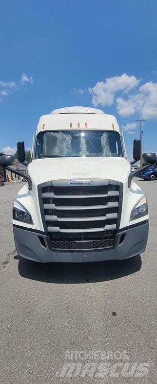 Freightliner CASCADIA 116 曳引機組件