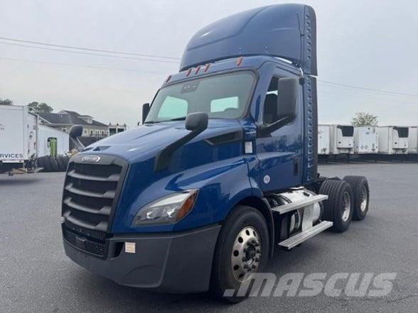 Freightliner CASCADIA 116 曳引機組件