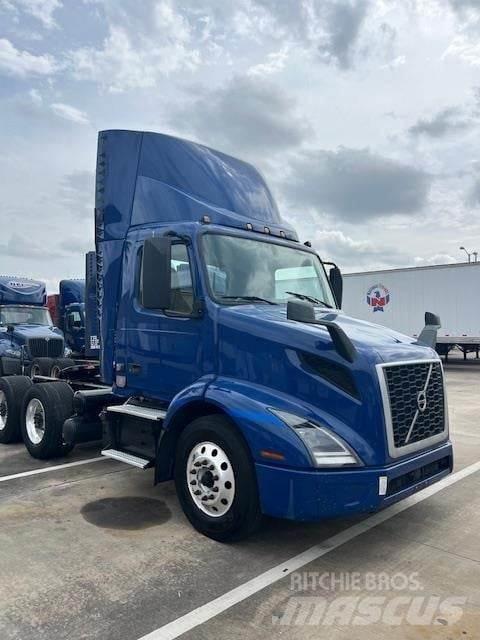 Volvo VNR64T300 曳引機組件