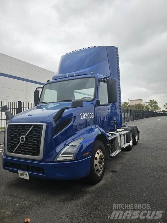 Volvo VNR64T300 曳引機組件
